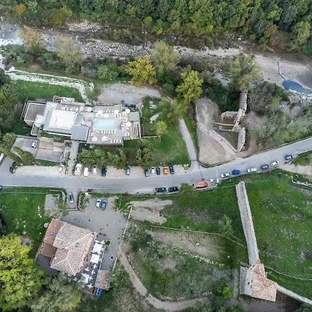 La Di Petriolo *